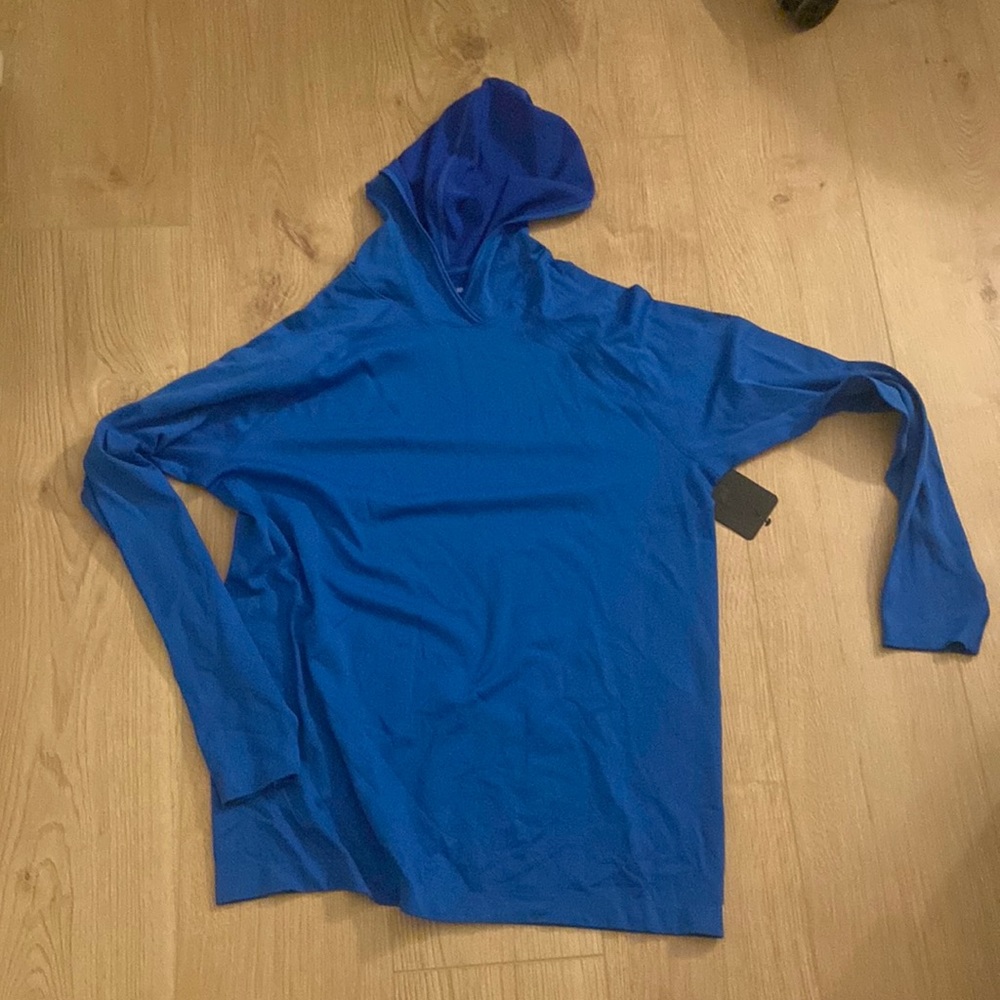 Fabletics long sleeve shirt